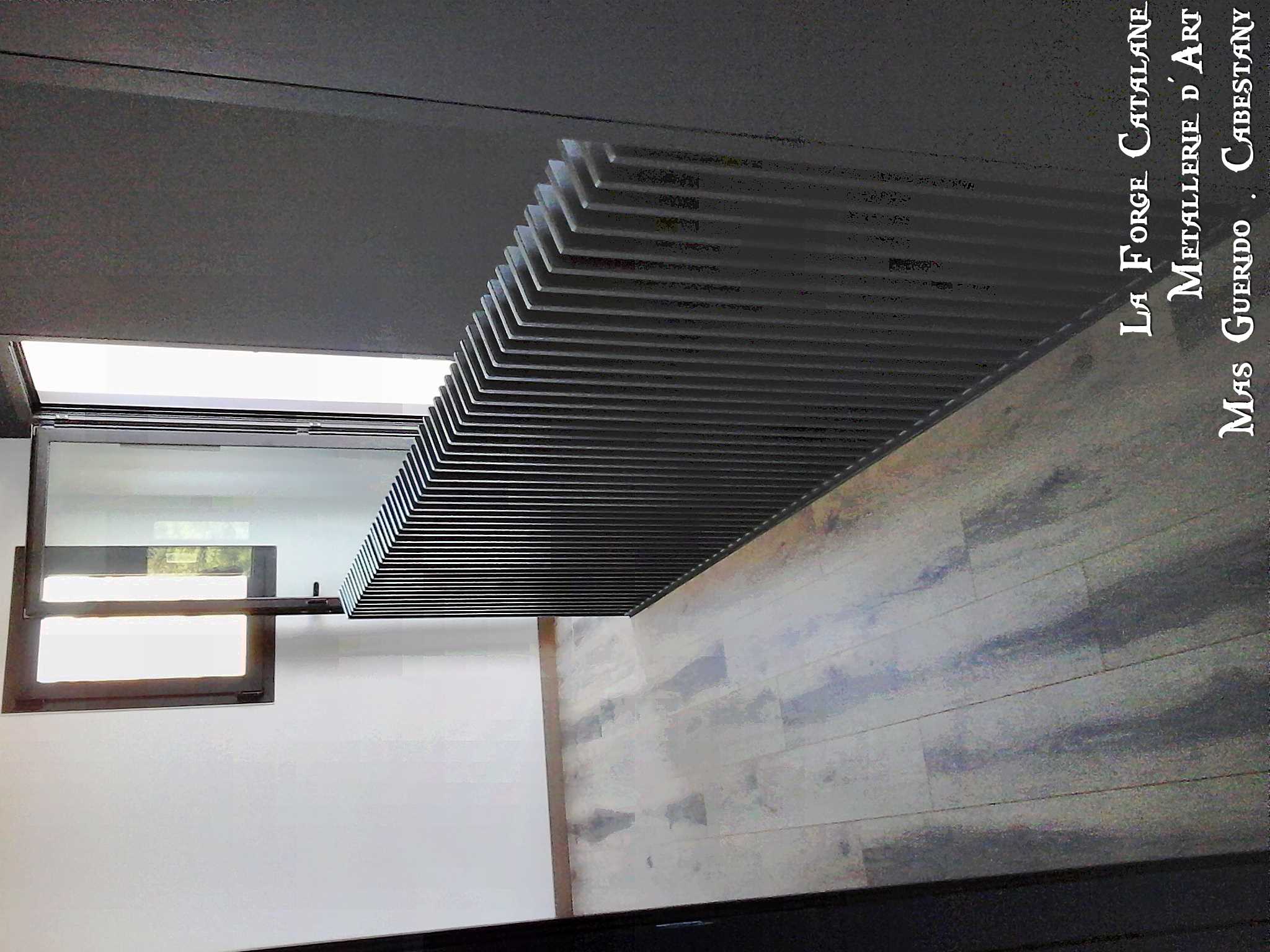 rambarde garde corps garde corps fer plat verticaux fer La Forge Catalane (2).jpg